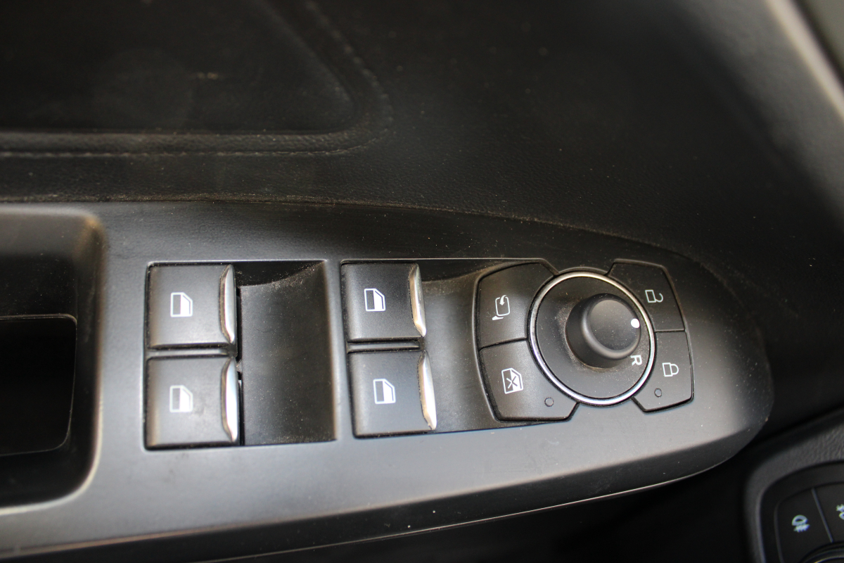 Ford Focus — 24