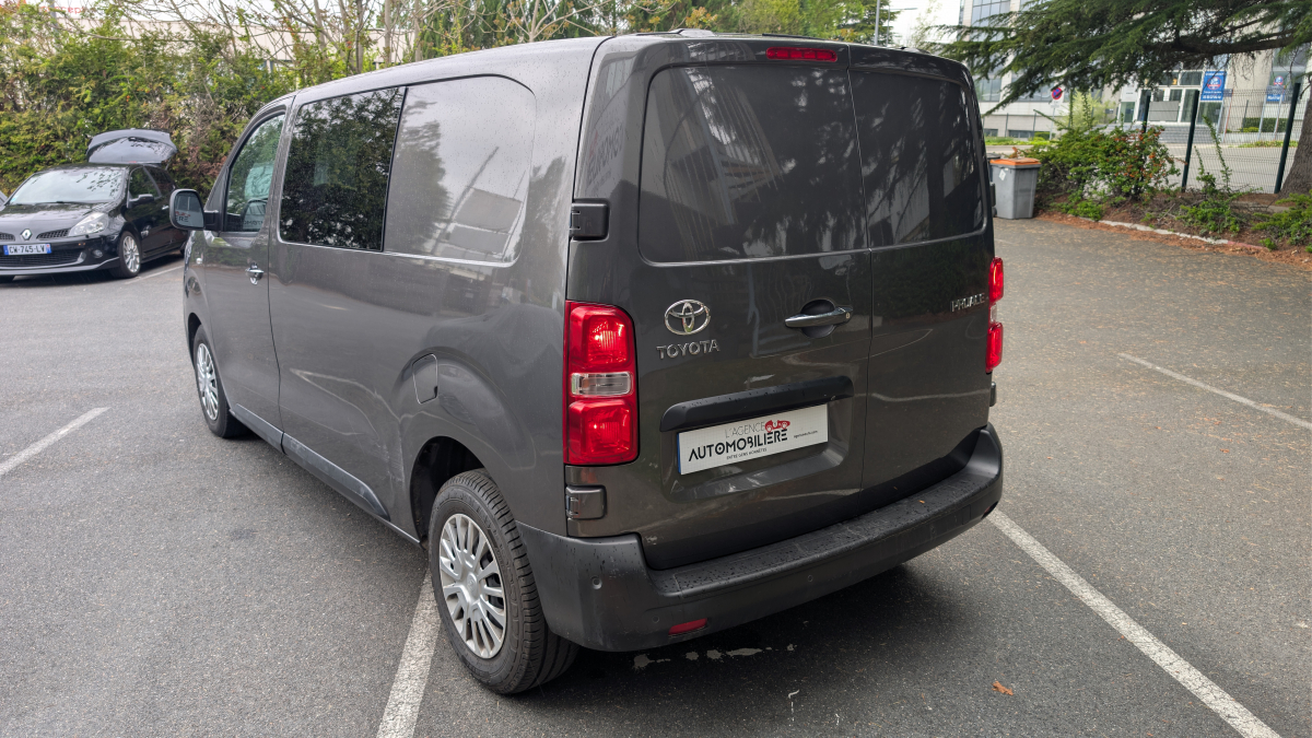 Toyota PROACE — 5