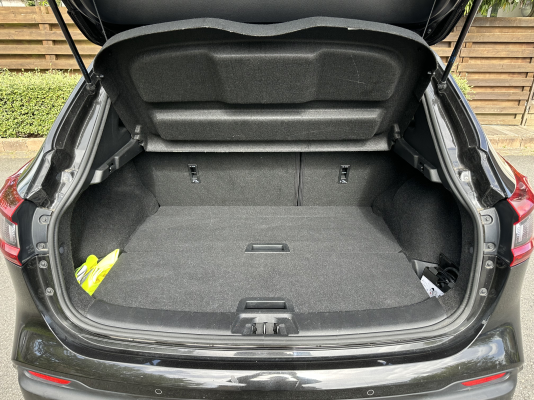 Nissan Qashqai — 13