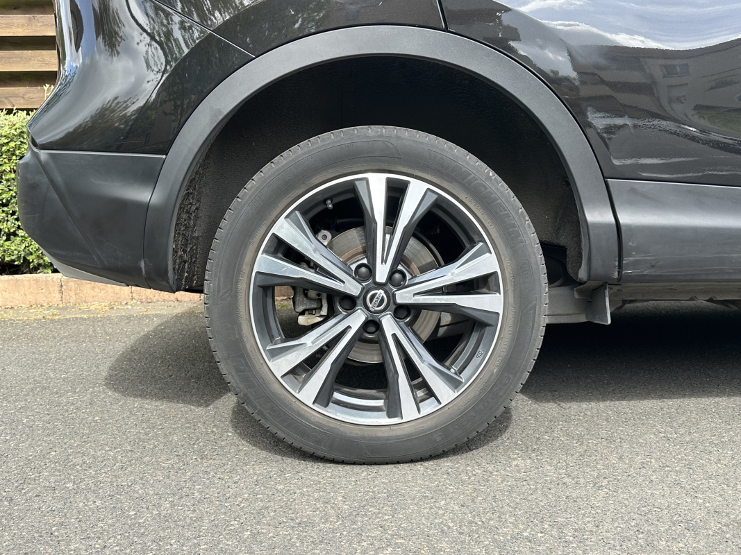 Nissan Qashqai — 11