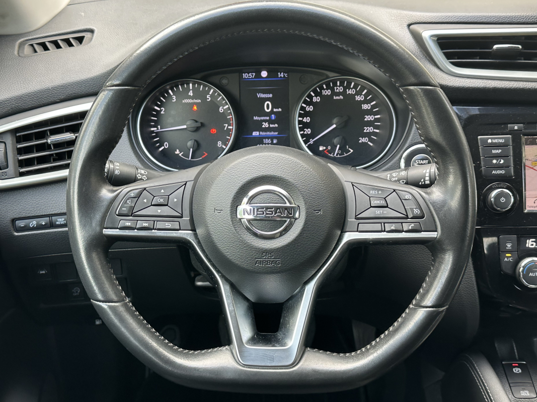 Nissan Qashqai — 21
