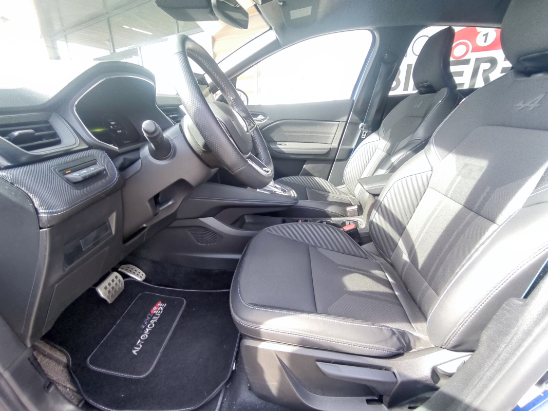 Renault Captur — 11