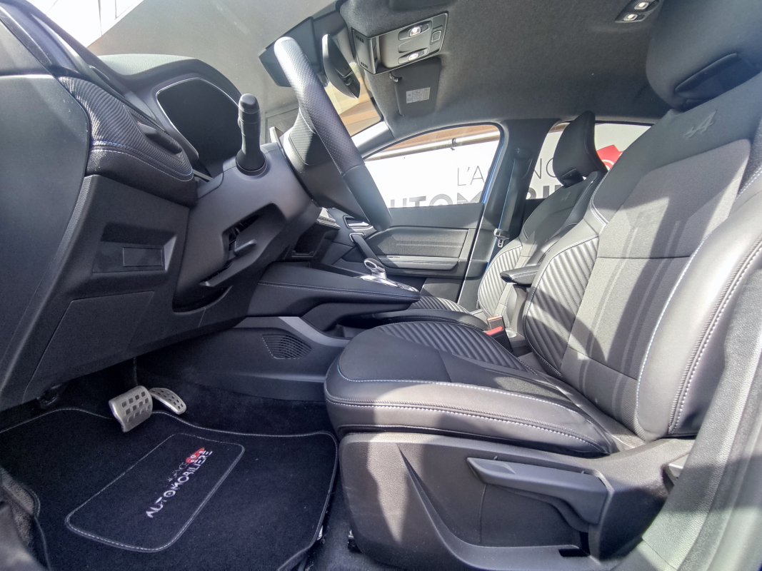 Renault Captur — 24