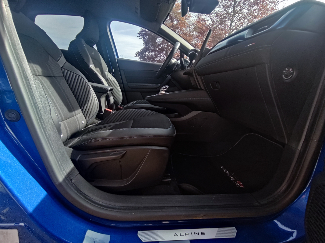 Renault Captur — 25