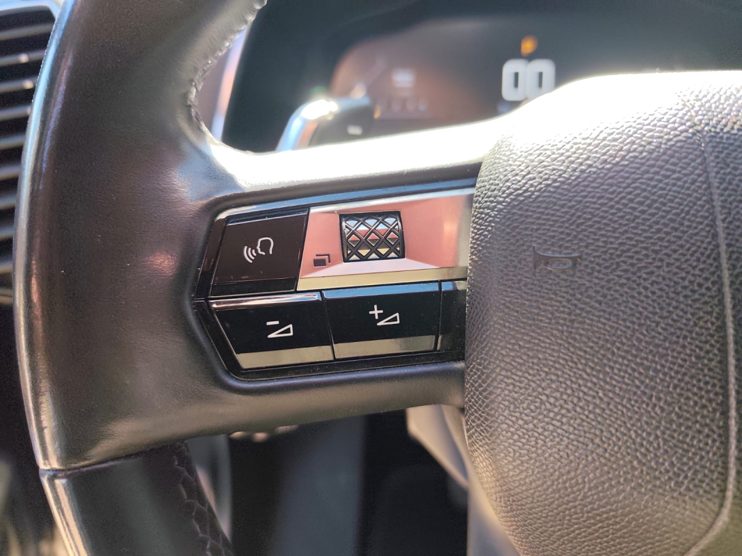 DS DS7 CROSSBACK — 15