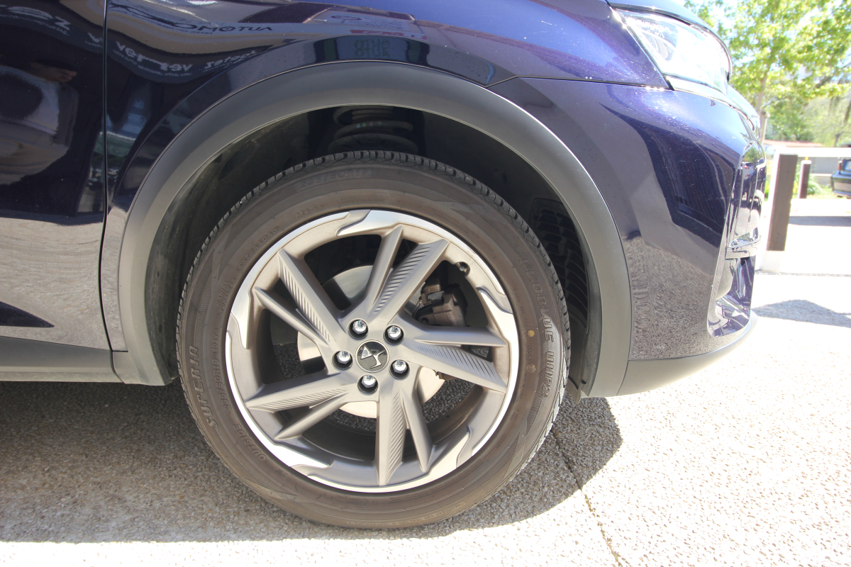DS DS7 CROSSBACK — 27