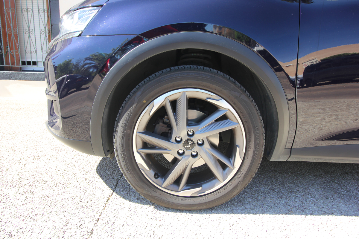 DS DS7 CROSSBACK — 29