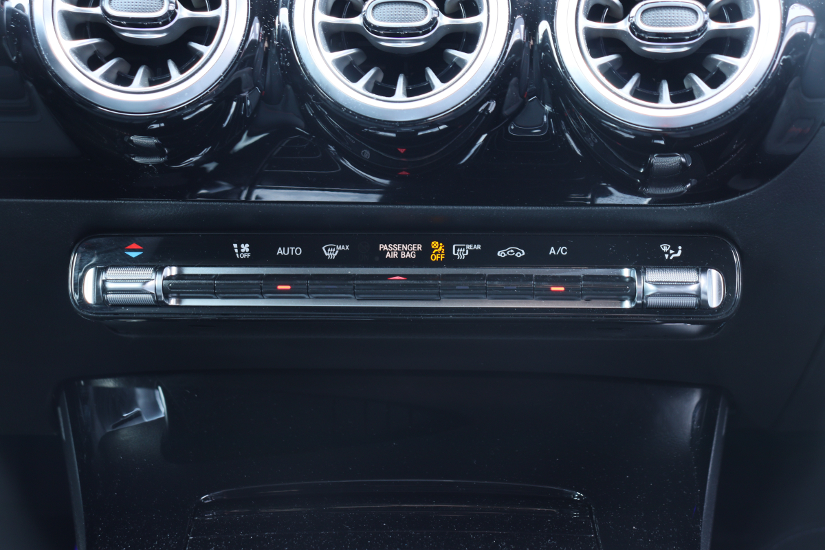 Mercedes Classe A — 14