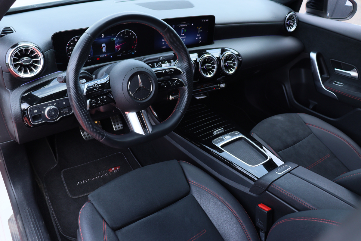 Mercedes Classe A — 15