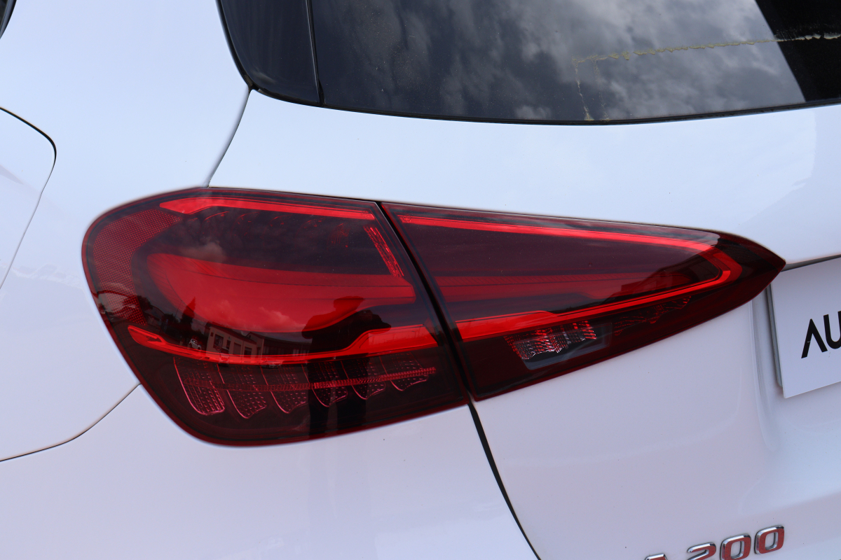 Mercedes Classe A — 23