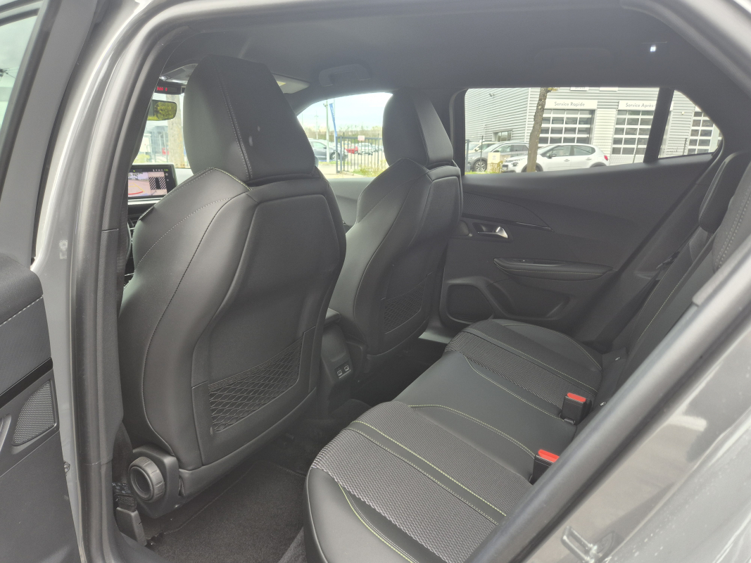 Peugeot 2008 — 19