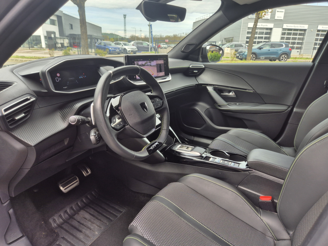 Peugeot 2008 — 20