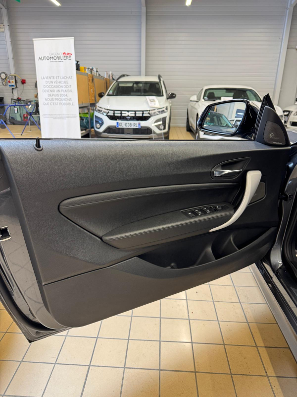 Bmw Série 2 Cabriolet — 31