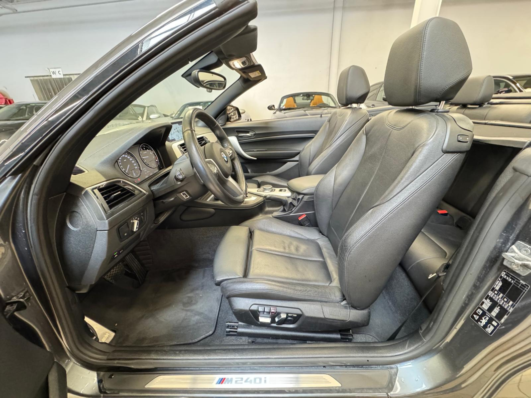 Bmw Série 2 Cabriolet — 15
