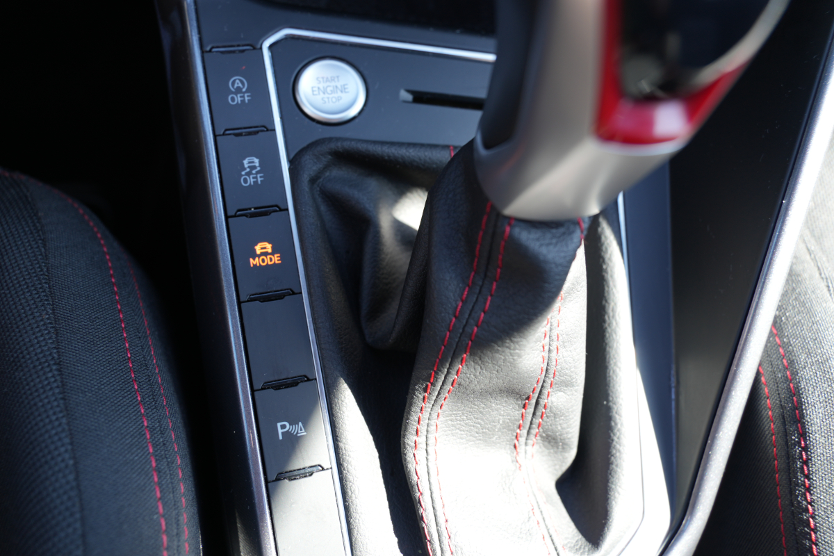 Volkswagen Polo — 24