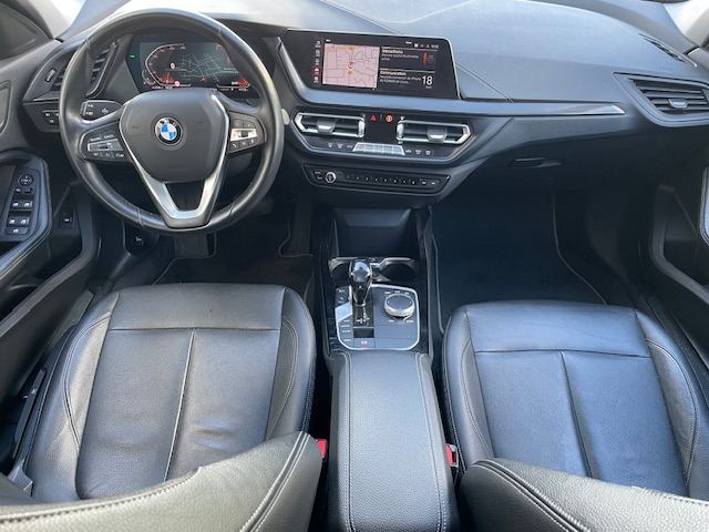 Bmw Série 1 — 12