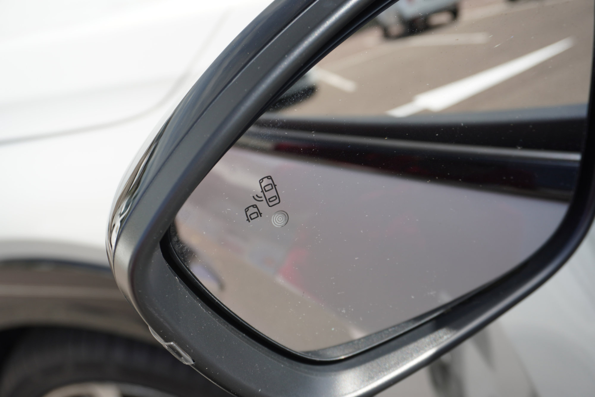 Peugeot 208 — 29