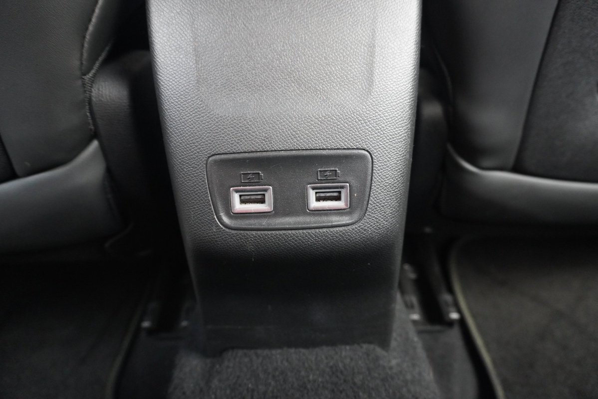 Peugeot 208 — 31