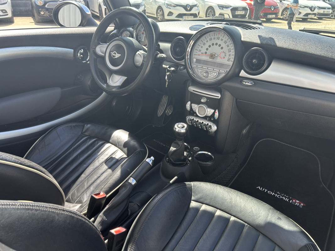 Mini Cooper — 14