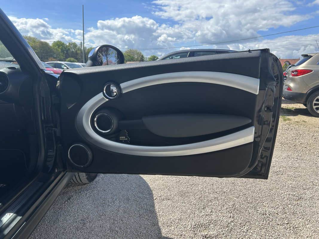 Mini Cooper — 26