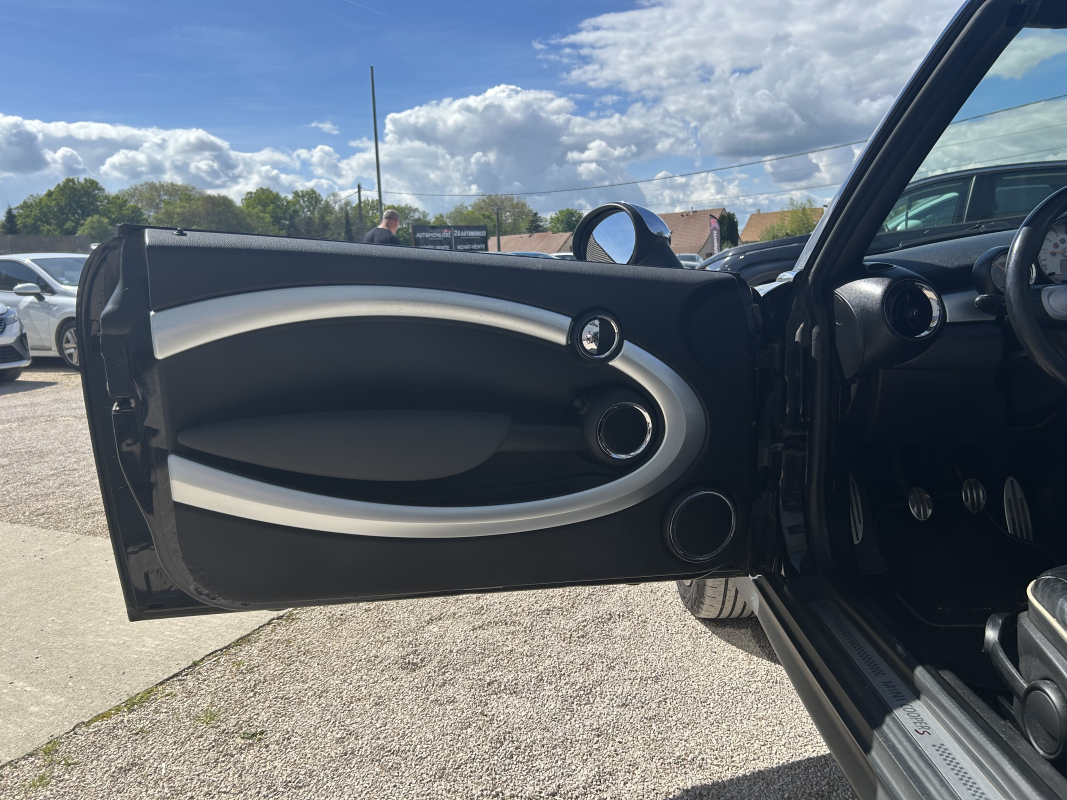Mini Cooper — 27