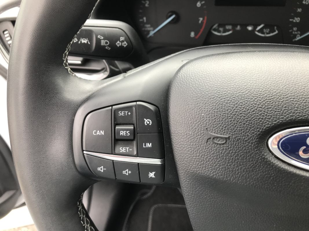 Ford Puma — 13