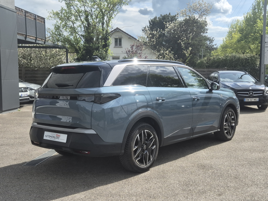 Peugeot 5008 — 10