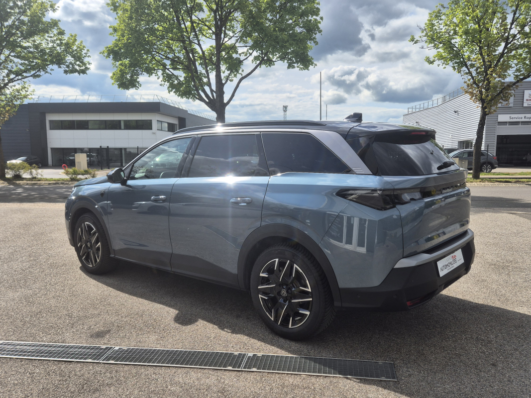 Peugeot 5008 — 25