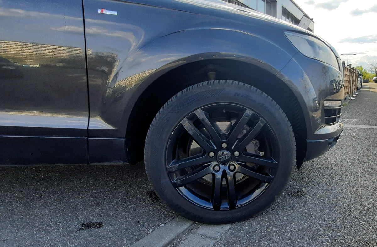 Audi Q7 — 25
