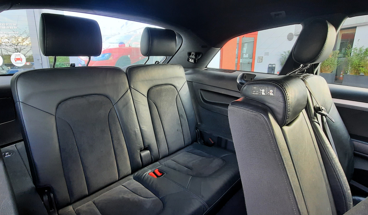 Audi Q7 — 30