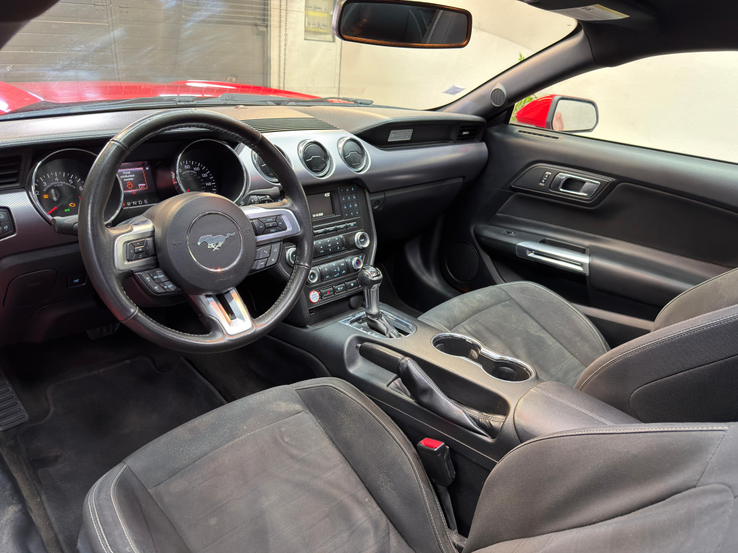 Ford Mustang — 10