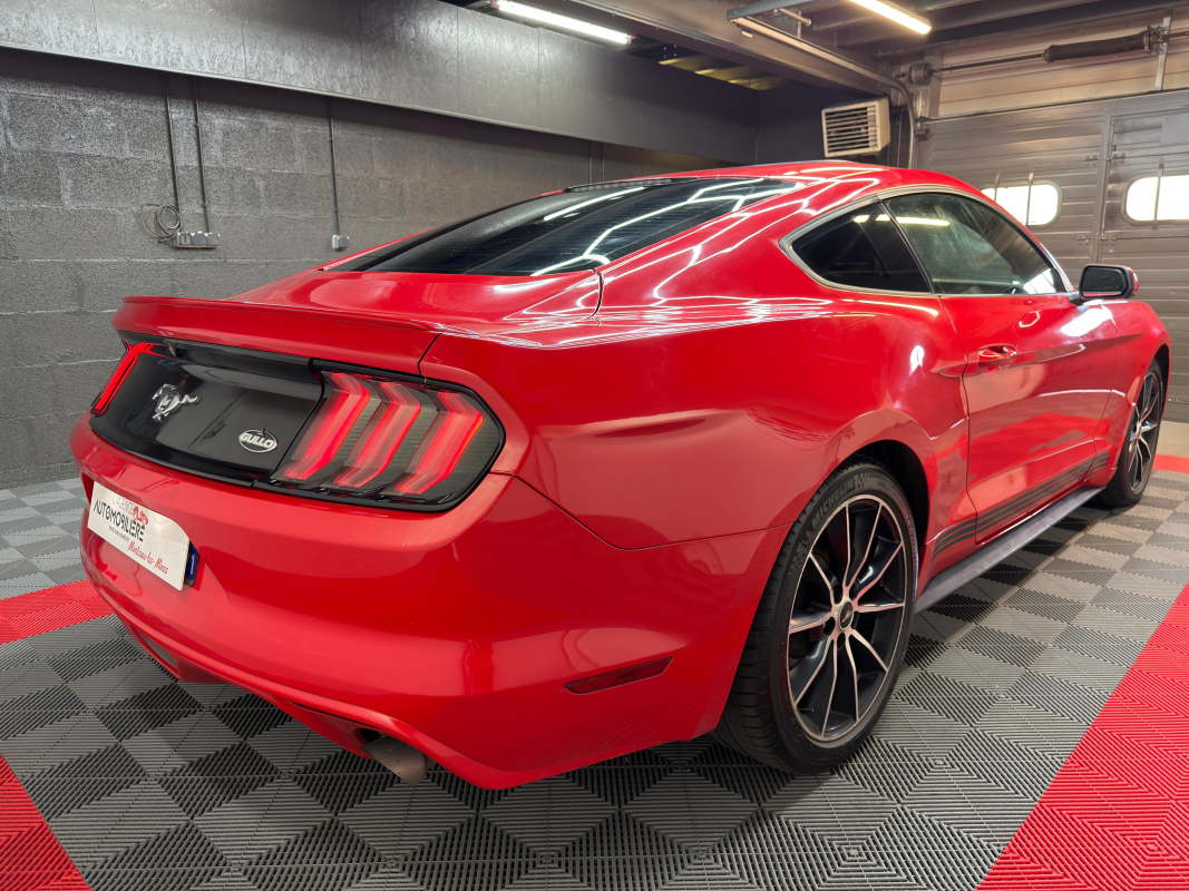 Ford Mustang — 5