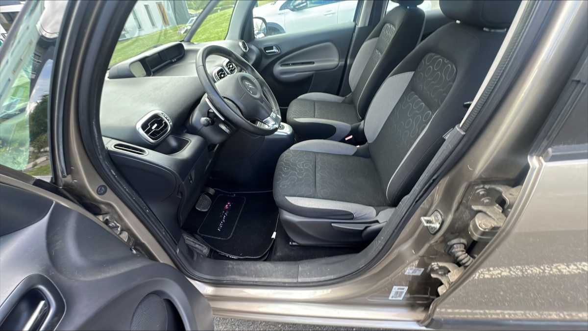 Citroen C3 Picasso — 27