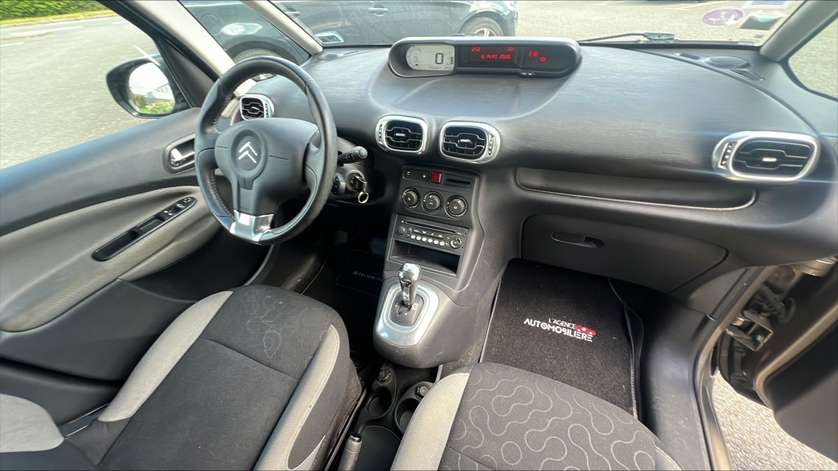 Citroen C3 Picasso — 16
