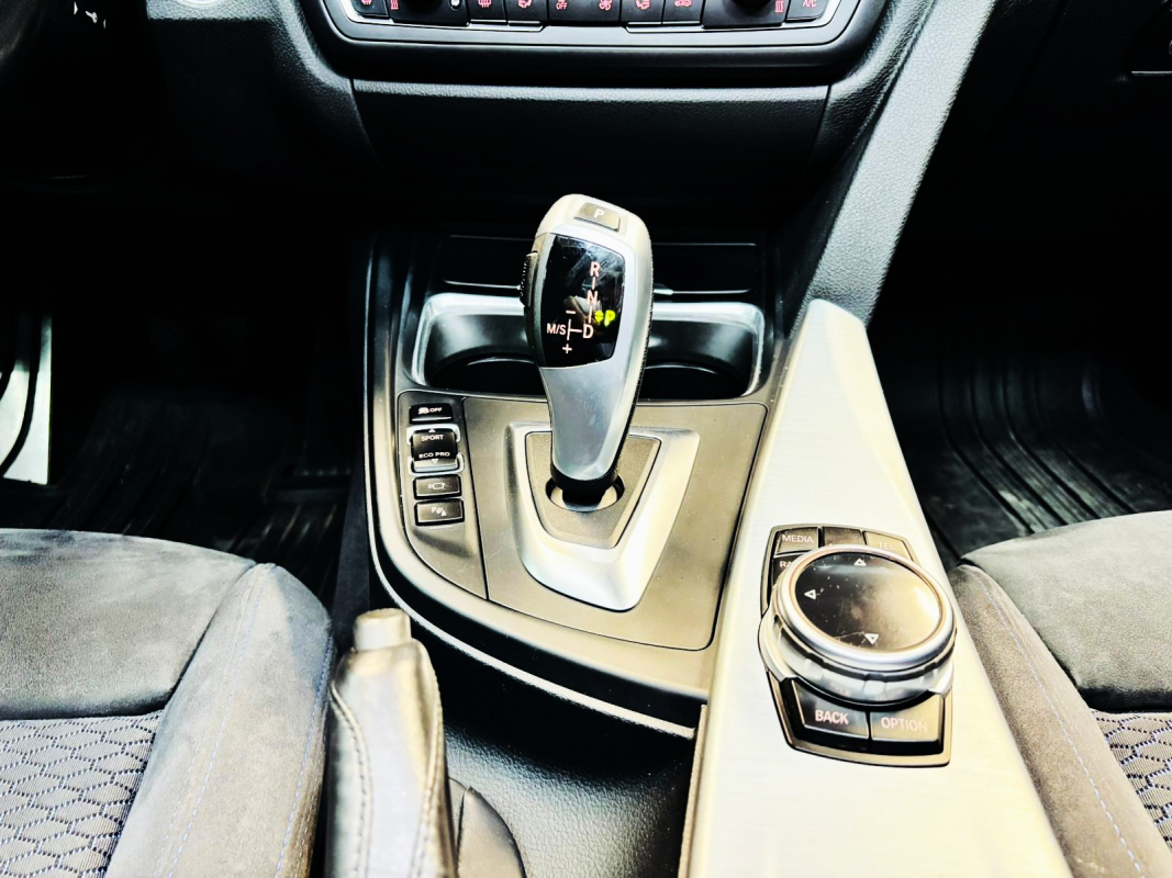 Bmw Série 3 GT — 18