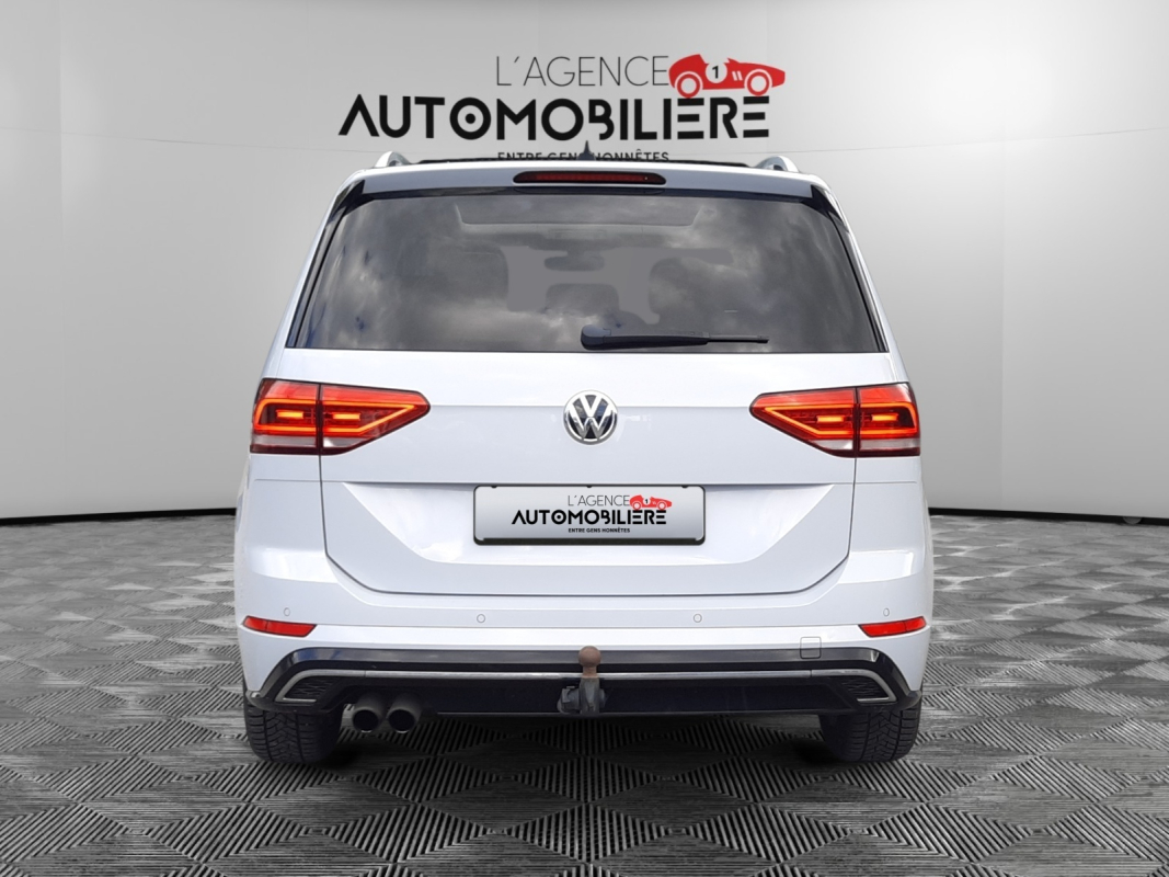 Volkswagen Touran — 5