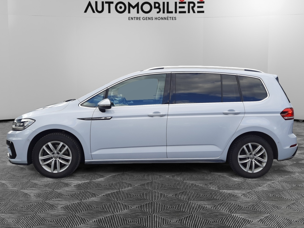Volkswagen Touran — 8