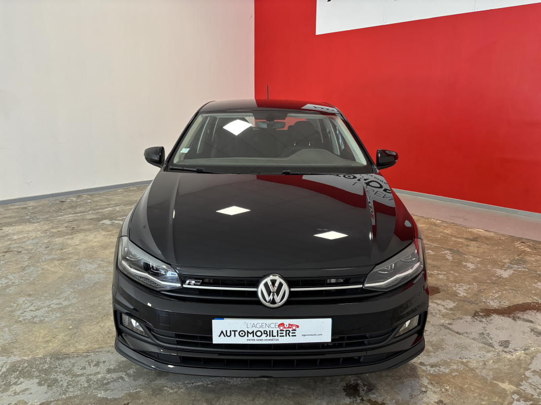Volkswagen Polo — 2