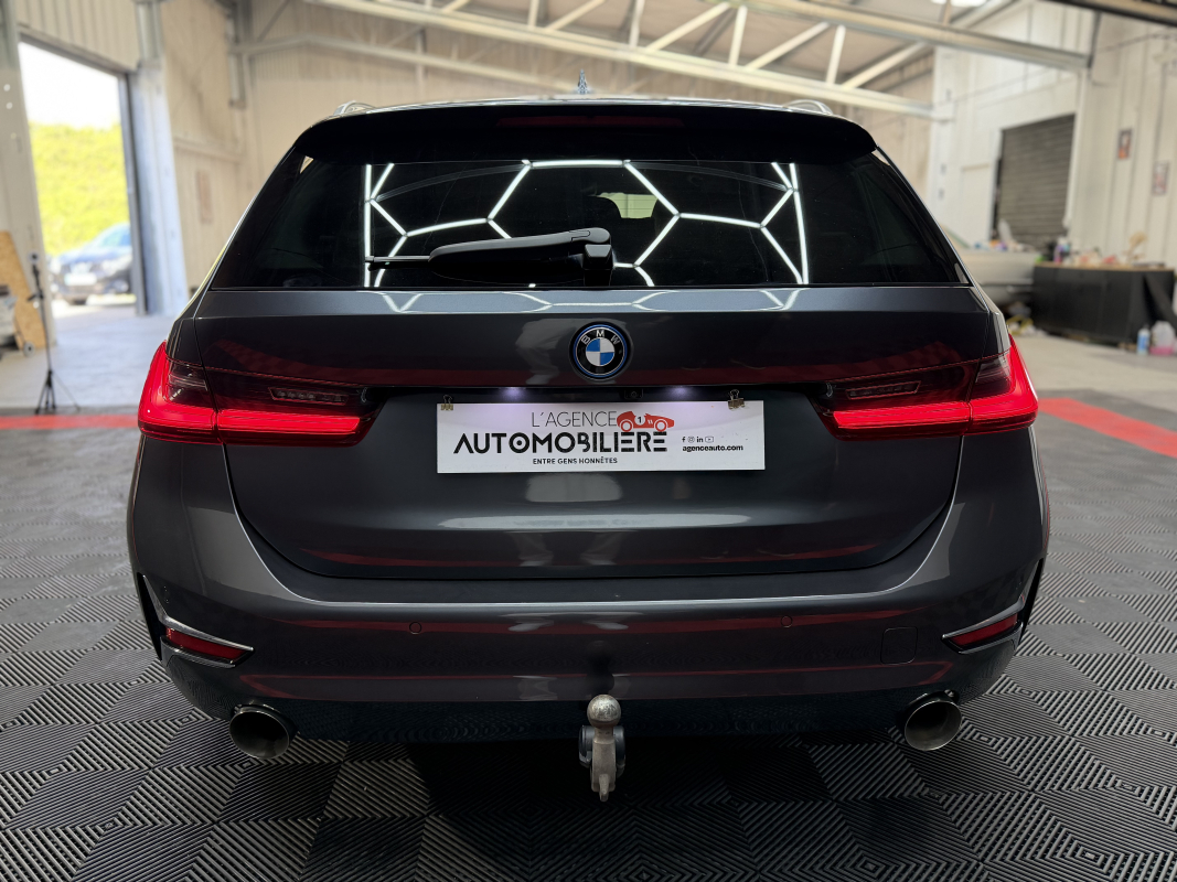 Bmw Bmw Serie 3 — 6