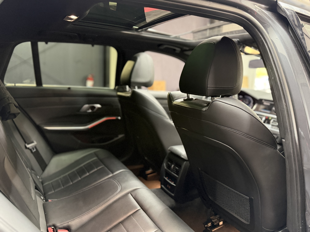 Bmw Bmw Serie 3 — 12