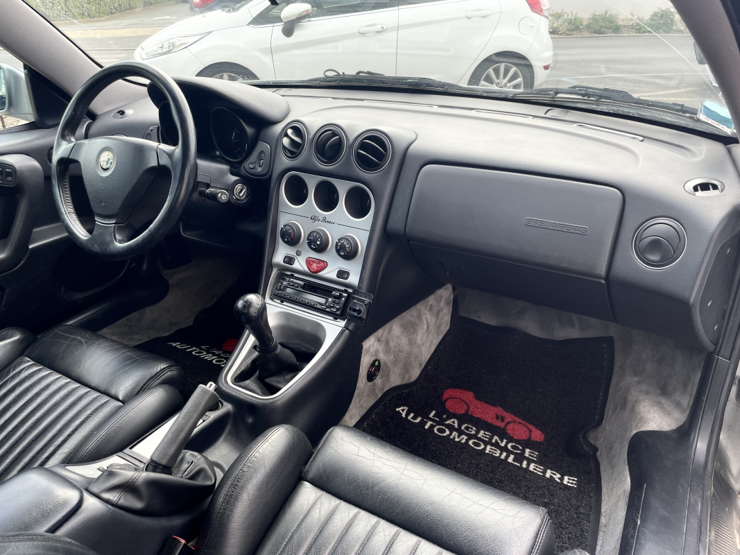 Alfa Romeo GTV — 10