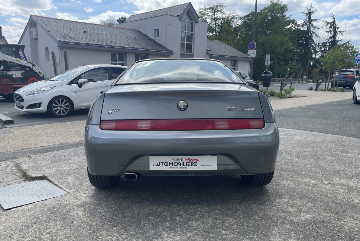 Alfa Romeo GTV — 6