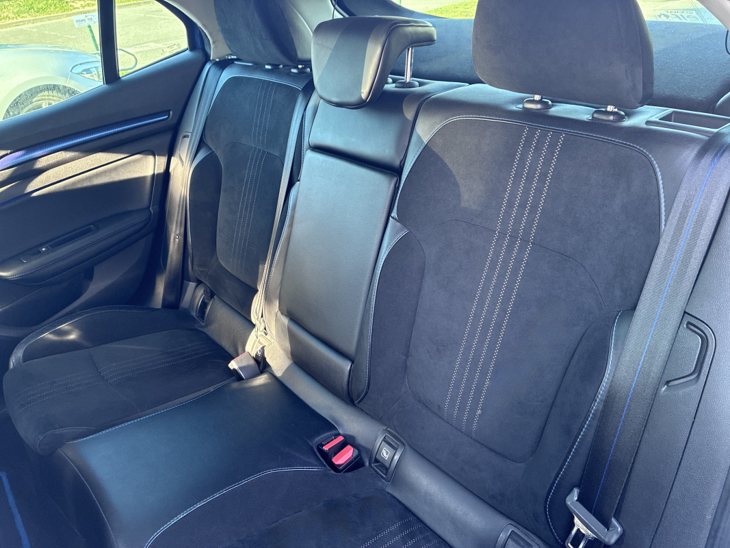 Renault Megane — 17