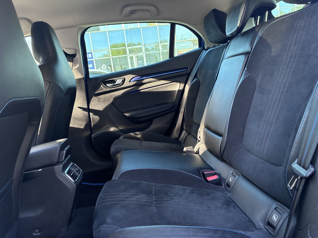 Renault Megane — 18