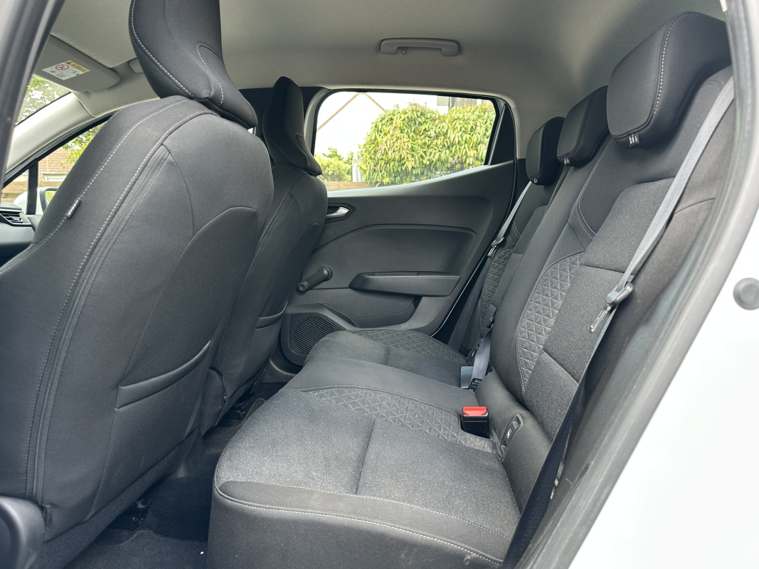 Renault Clio — 39
