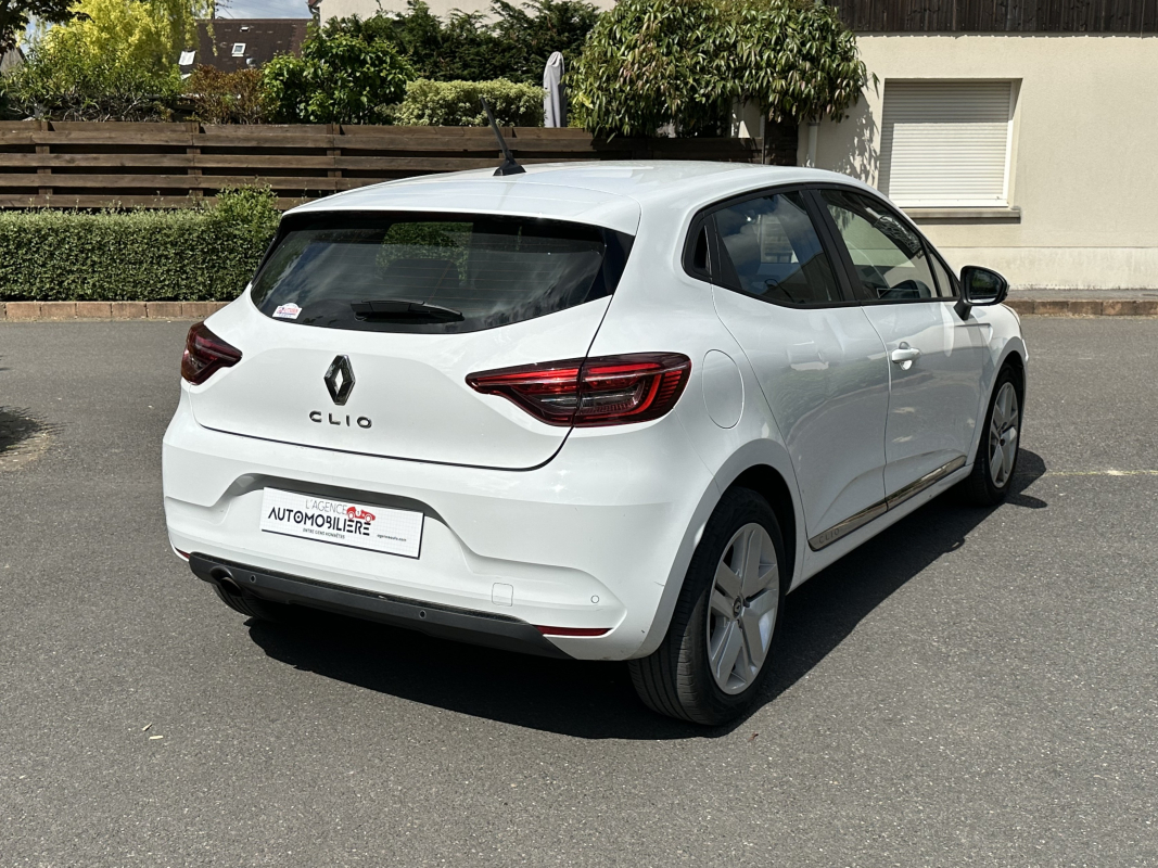 Renault Clio — 5