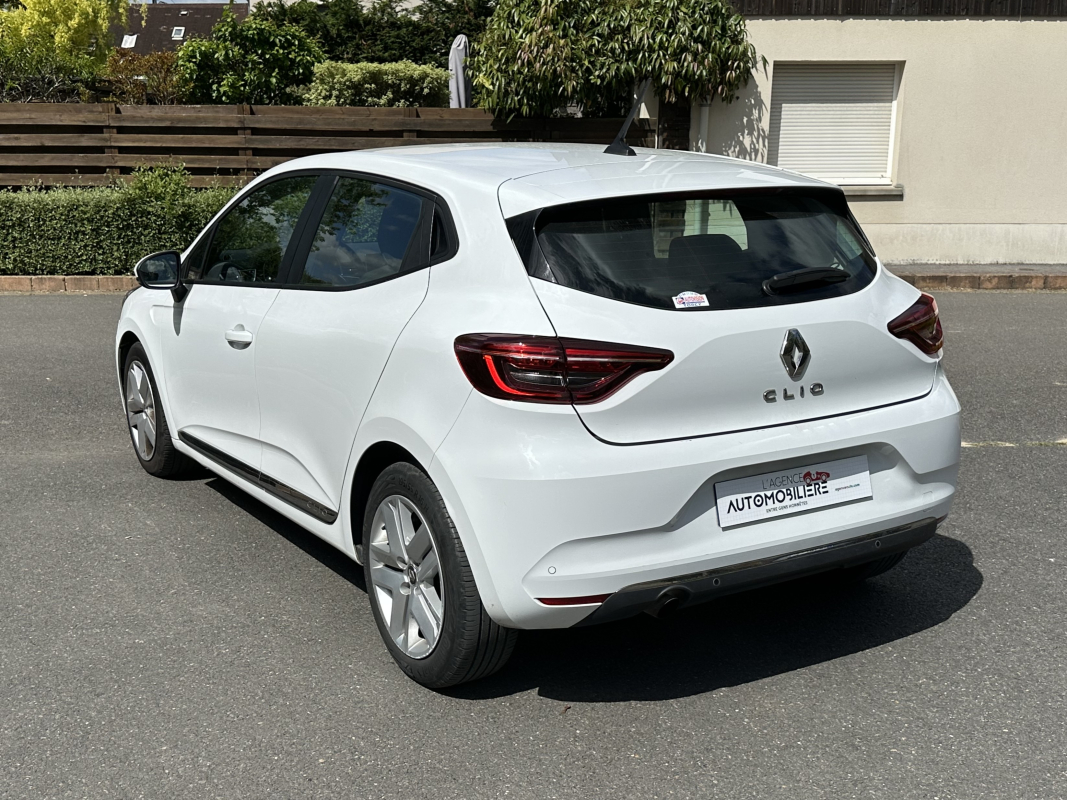 Renault Clio — 3