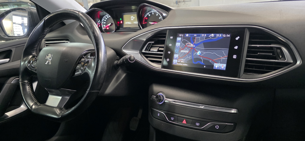 Peugeot 308 SW — 13