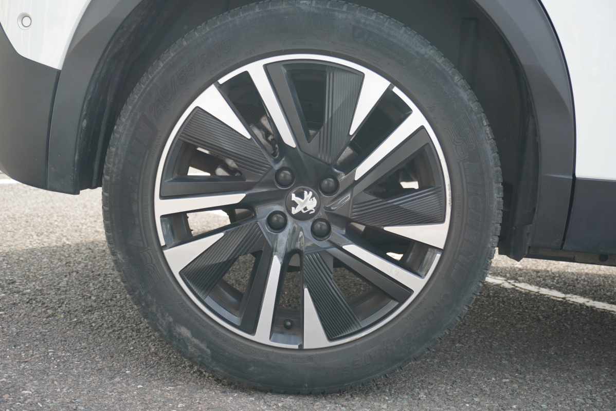 Peugeot 2008 — 21