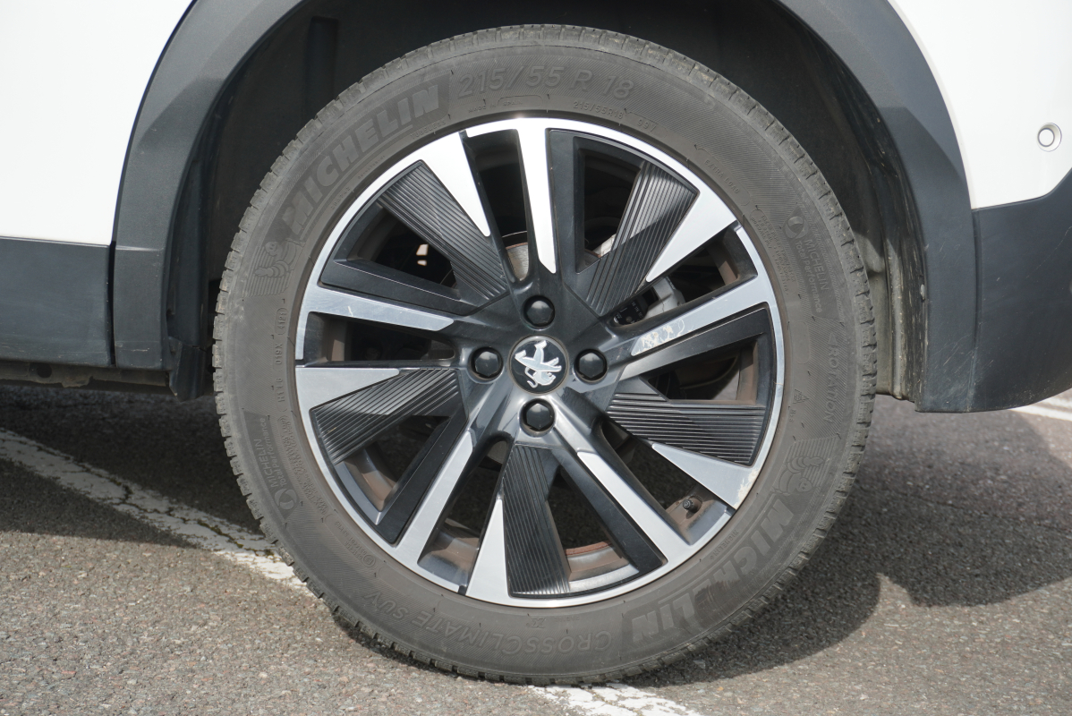 Peugeot 2008 — 23